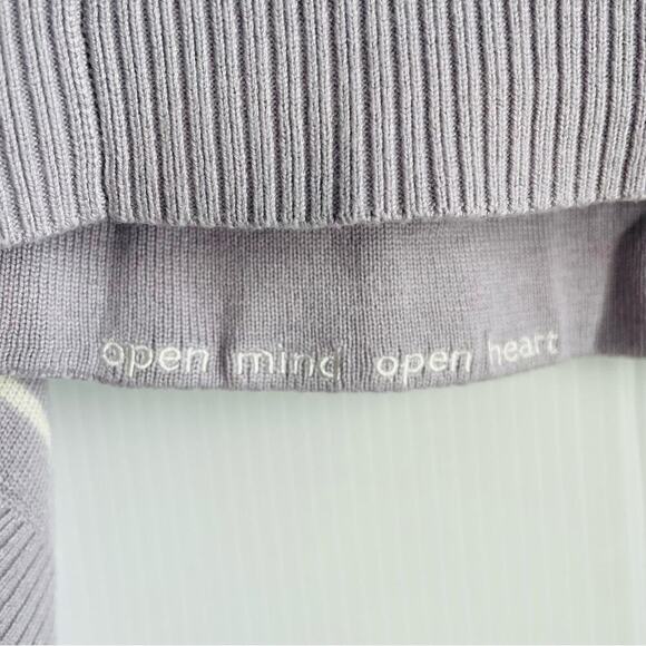 Lululemon forward flow poncho size OS purple and white - Picture 11 of 13